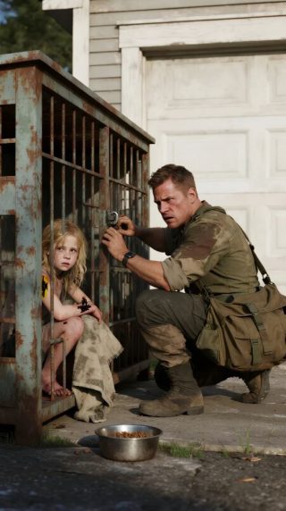 Wróciłem z misji i zastałem moją siedmioletnią córkę zamkniętą w garażu, słabą i pogryzioną przez komary. „Tato” – krzyknęła – „nowy chłopak mamy powiedział, że to jest moje miejsce”. Pośpieszyłem z nią do medyka bazy i wykonałem jeden telefon. Tej nocy wszystko w ich domu się zmieniło – a moja żona zadzwoniła do mnie z krzykiem…